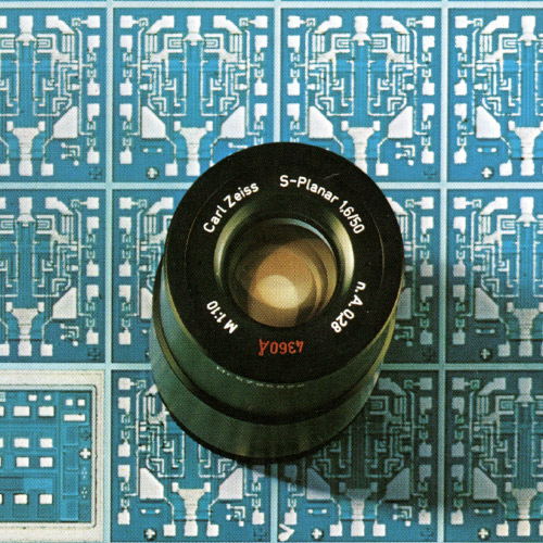 Mikro yapıların üzerindeki ZEISS S-Planar lensinin görüntüsü. 